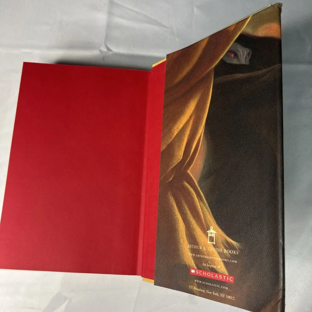 Harry Potter and The Deathly Hallows July 2007 First Edition Hardcover with DJ